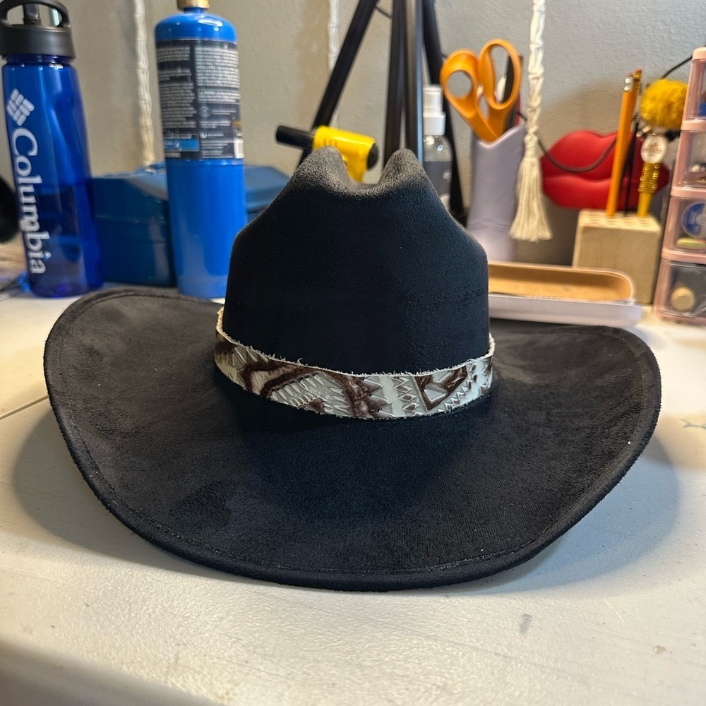 Hats to Souls  Custom Hat Show !!
